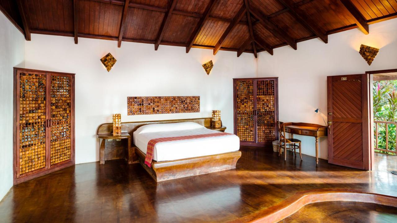 Hotel Nanajuana Rio Dulce Town Extérieur photo