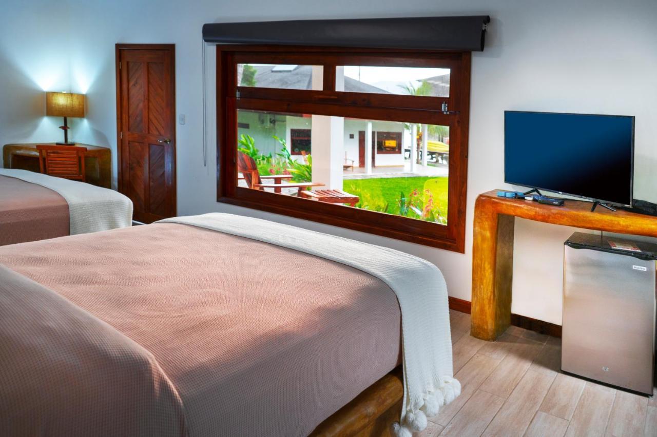 Hotel Nanajuana Rio Dulce Town Extérieur photo